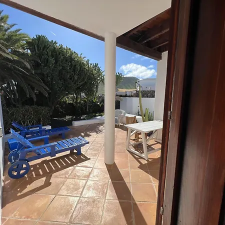 Semesterbostad Stylish House In A Real With Private Garden *